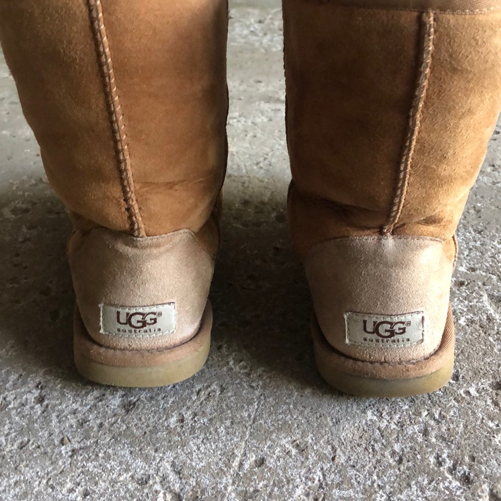 Size 7 used women’s uggs
